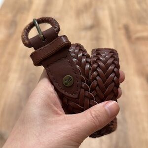 ST. JOHN’s BAY | Genuine Leather Vintage 90s Brown Braided Belt